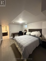 MAIN AND LOWER - 33 DALTON ROAD Toronto (Annex) Ontario photo 15