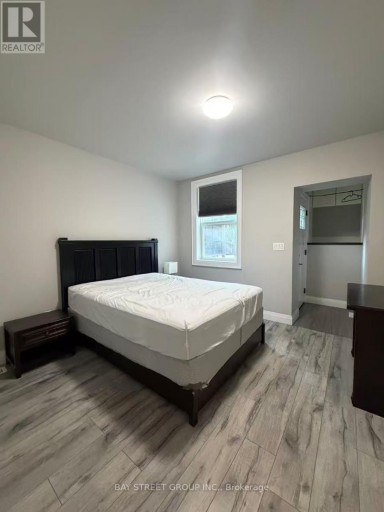 MAIN AND LOWER - 33 DALTON ROAD, Toronto (Annex), Ontario, M5R2Y8