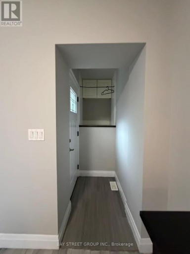 MAIN AND LOWER - 33 DALTON ROAD, Toronto (Annex), Ontario, M5R2Y8
