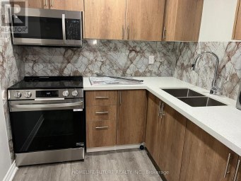 BSMT - 2 HOOVER PARK DRIVE Whitchurch-Stouffville (Stouffville) Ontario photo 10
