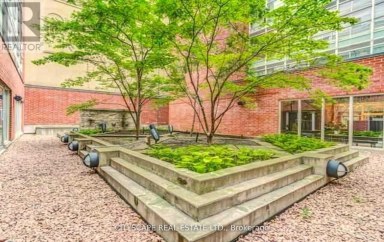 1210 - 11 ST JOSEPH STREET Toronto (Bay Street Corridor) Ontario photo 10