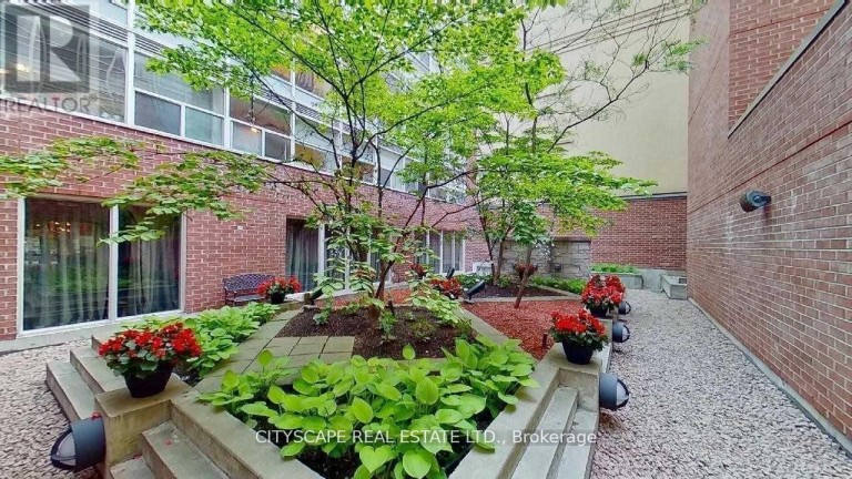 1210 - 11 ST JOSEPH STREET, Toronto (Bay Street Corridor), Ontario, M4Y1J8