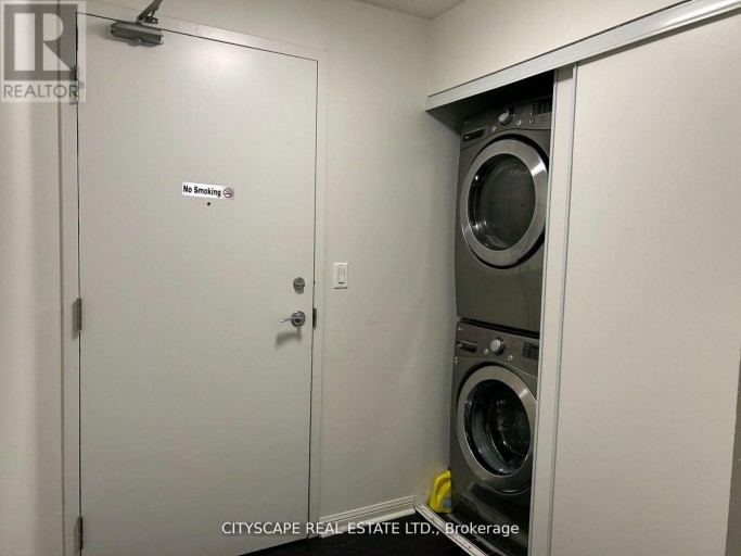 1210 - 11 ST JOSEPH STREET, Toronto (Bay Street Corridor), Ontario, M4Y1J8