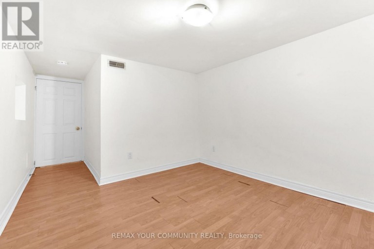 BSMT - 176 LISGAR STREET W, Toronto (Little Portugal), Ontario, M6J3G3