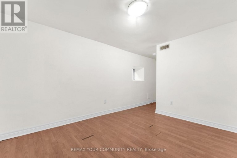 BSMT - 176 LISGAR STREET W, Toronto (Little Portugal), Ontario, M6J3G3