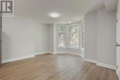 MAIN FLOOR - 19 D'ARCY STREET Toronto (Kensington-Chinatown) Ontario photo 1