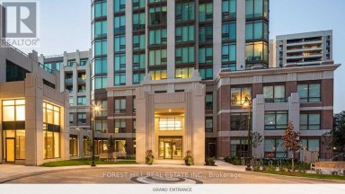 111 - 320 TWEEDSMUIR AVENUE Toronto (Forest Hill South) Ontario photo 3