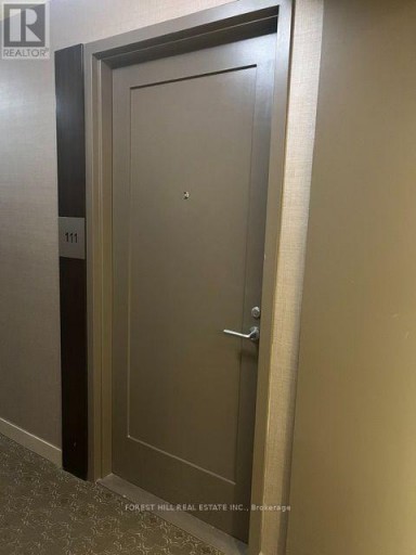 111 - 320 TWEEDSMUIR AVENUE, Toronto (Forest Hill South), Ontario, M5P2Y3