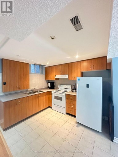 BSMT - 84 FORECASTLE ROAD, Vaughan (Patterson), Ontario, L4K5J1