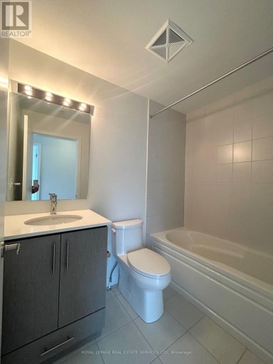 18 - 3405 RIDGEWAY DRIVE E, Mississauga (Erin Mills), Ontario, L5L0B9