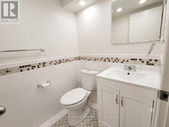 UPPER - 376 AGAR AVENUE Bradford West Gwillimbury (Bradford) Ontario photo 6