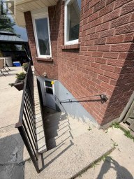 BASEMENT - 52 MARCHWOOD CRESCENT Richmond Hill (Harding) Ontario photo 3