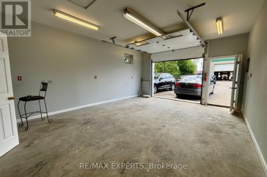3 - 5 FERNDALE DRIVE N Barrie (400 North) Ontario photo 12