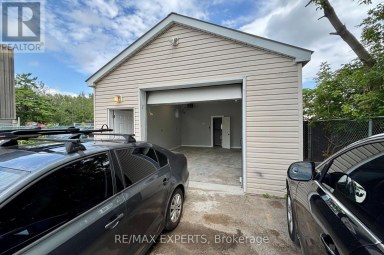 3 - 5 FERNDALE DRIVE N Barrie (400 North) Ontario photo 5