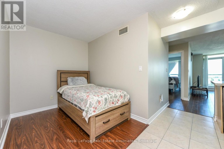 710 - 4879 KIMBERMOUNT AVENUE, Mississauga (Central Erin Mills), Ontario, L5M7R8