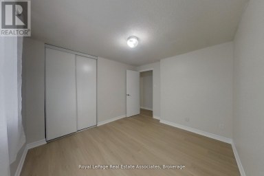 30 - 35 BRECKENRIDGE DRIVE Kitchener Ontario photo 32