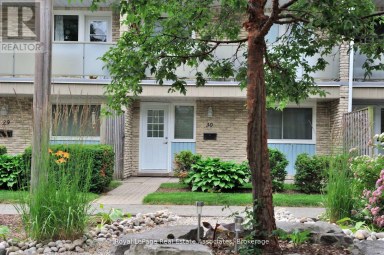30 - 35 BRECKENRIDGE DRIVE Kitchener Ontario photo 4