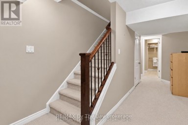 50 SILVER GLEN BOULEVARD Collingwood Ontario photo 26
