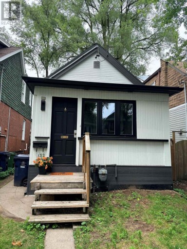 132 HAZELWOOD AVENUE, Toronto (Blake-Jones), Ontario, M4J1K5