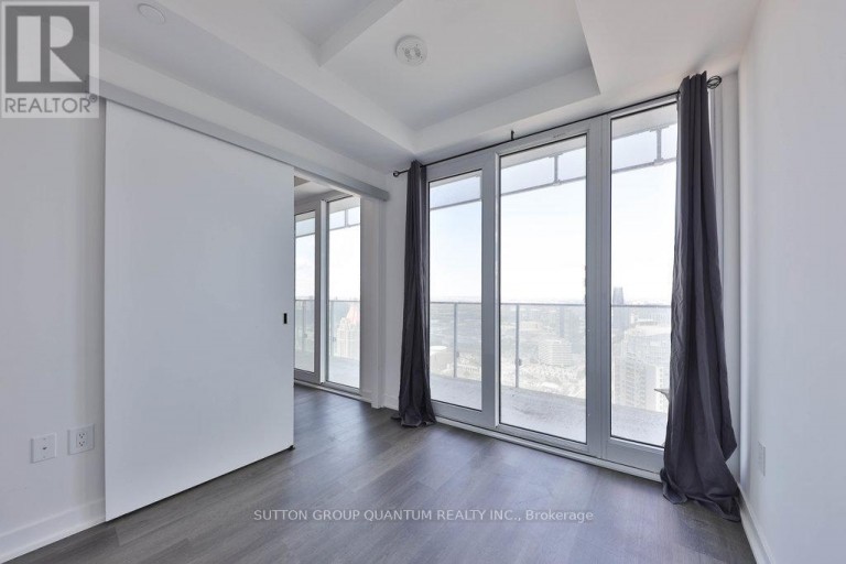 4001 - 3900 CONFEDERATION PARKWAY, Mississauga (City Centre), Ontario, L5V0M3
