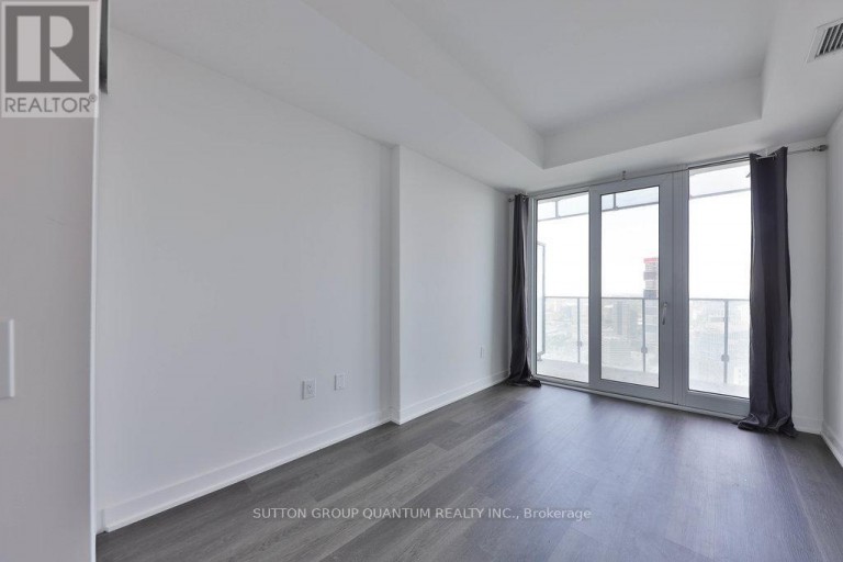 4001 - 3900 CONFEDERATION PARKWAY, Mississauga (City Centre), Ontario, L5V0M3