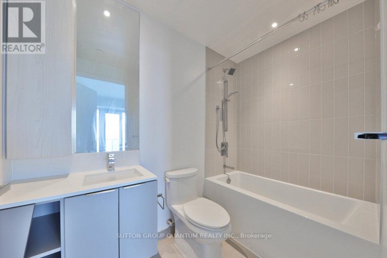 4001 - 3900 CONFEDERATION PARKWAY, Mississauga (City Centre), Ontario, L5V0M3