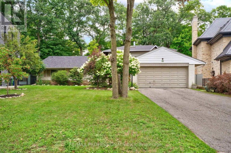 89 VALECREST DRIVE, Toronto (Edenbridge-Humber Valley), Ontario, M9A4P5