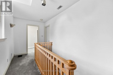 89 VALECREST DRIVE Toronto (Edenbridge-Humber Valley) Ontario photo 16