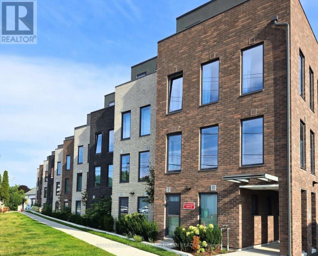 #112 - 325 UNIVERSITY AVENUE W, Cobourg, Ontario, K9A2H9