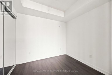 1421 - 4010 EGLINTON AVENUE W Toronto (Humber Heights) Ontario photo 11