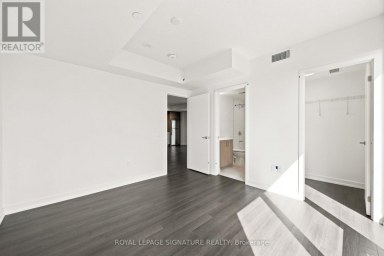 1421 - 4010 EGLINTON AVENUE W Toronto (Humber Heights) Ontario photo 15