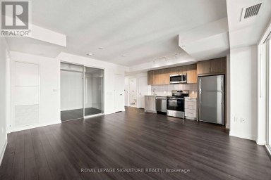 1421 - 4010 EGLINTON AVENUE W Toronto (Humber Heights) Ontario photo 5