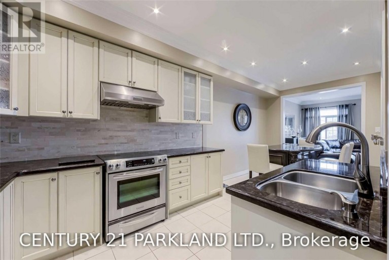 15 SEDGEWICK PLACE, Vaughan (Vellore Village), Ontario, L4H3L5