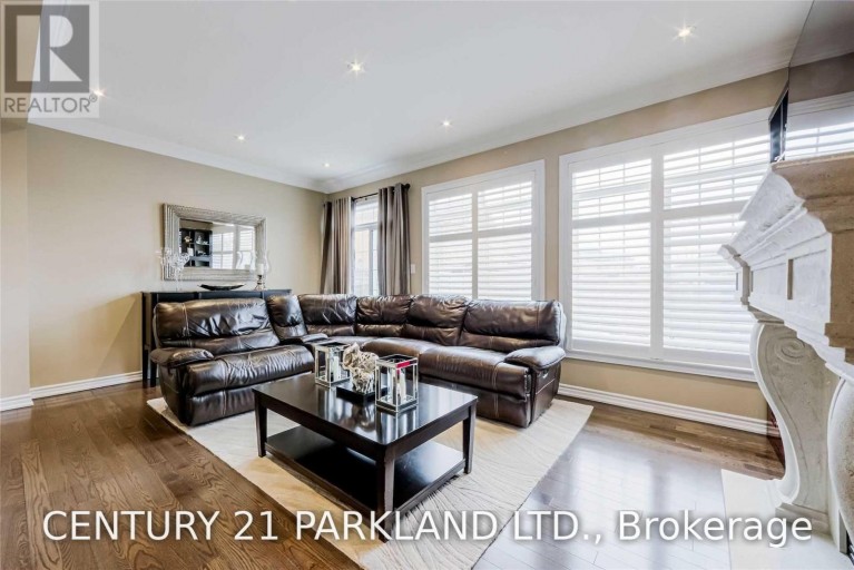 15 SEDGEWICK PLACE, Vaughan (Vellore Village), Ontario, L4H3L5