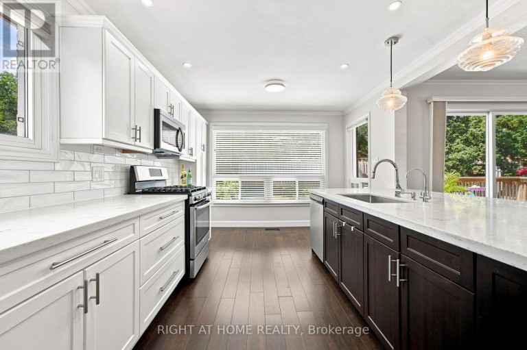 374 SALERNO STREET, Oshawa (McLaughlin), Ontario, L1J6W3