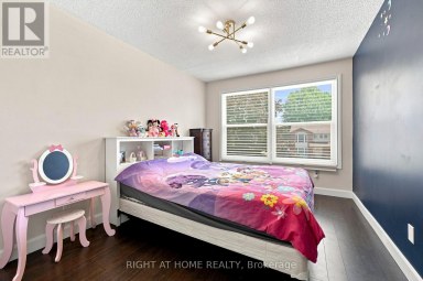 374 SALERNO STREET Oshawa (McLaughlin) Ontario photo 17