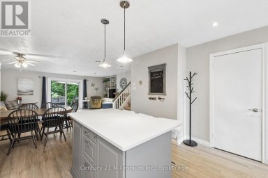 156 ESCARPMENT CRESCENT Collingwood Ontario photo 6