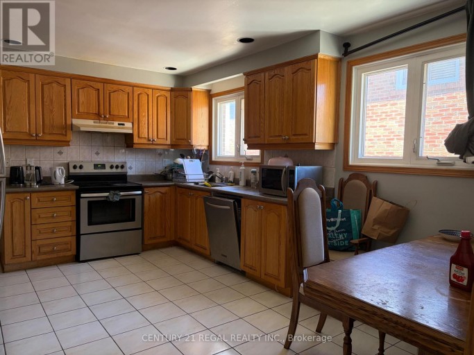 48 IANGROVE TERRACE, Toronto (L'Amoreaux), Ontario, M1W2H2