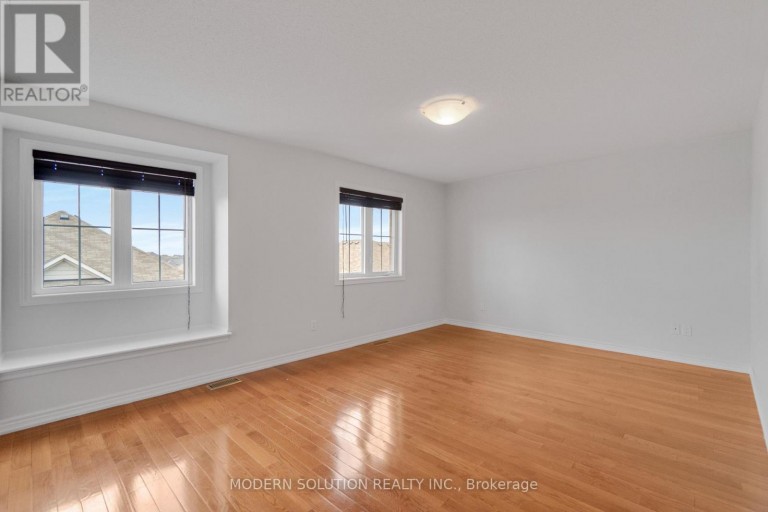 4 OVERHOLD CRESCENT, Richmond Hill (Jefferson), Ontario, L4E0L4