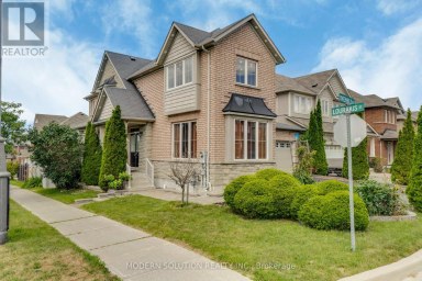 4 OVERHOLD CRESCENT Richmond Hill (Jefferson) Ontario photo 3