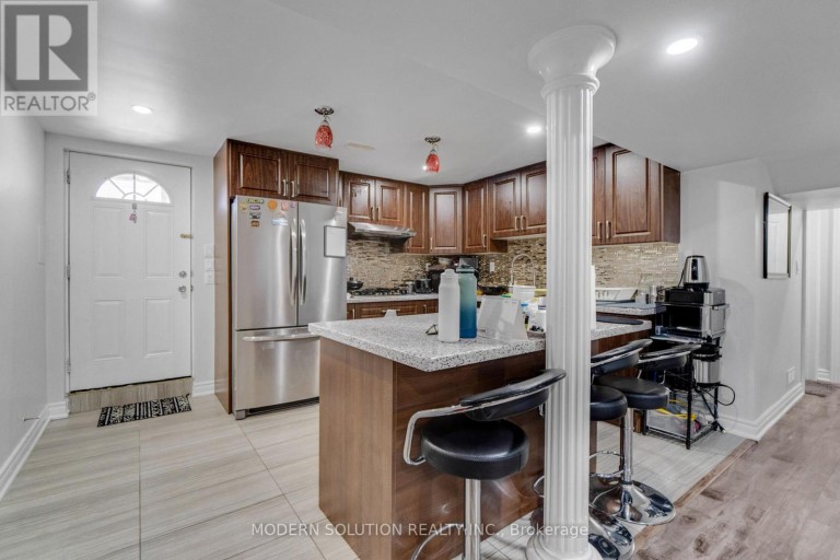 4 OVERHOLD CRESCENT, Richmond Hill (Jefferson), Ontario, L4E0L4