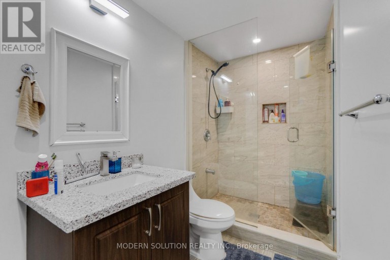 4 OVERHOLD CRESCENT, Richmond Hill (Jefferson), Ontario, L4E0L4