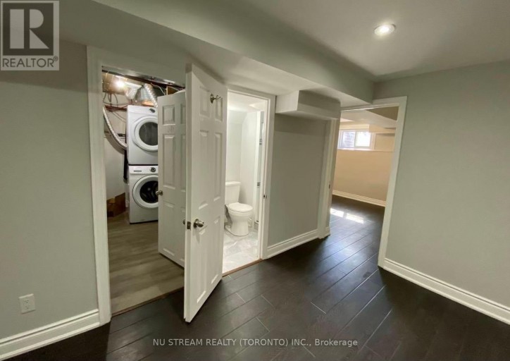 4144 LASTRADA LOWER HEIGHTS, Mississauga (Creditview), Ontario, L5C3W3