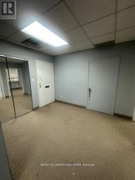 300 - 101 DUNDAS STREET W Whitby (Downtown Whitby) Ontario photo 11