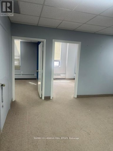 300 - 101 DUNDAS STREET W, Whitby (Downtown Whitby), Ontario, L1N2M2