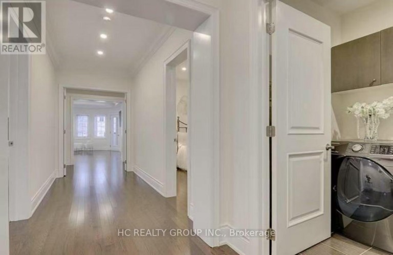 MASTER BEDROOM - 158 HURST AVENUE, Vaughan (Patterson), Ontario, L6A4Y6