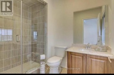 MASTER BEDROOM - 158 HURST AVENUE Vaughan (Patterson) Ontario photo 9
