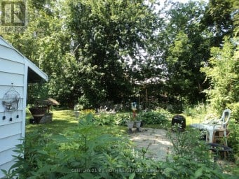137 DUFFERIN STREET Orillia Ontario photo 11