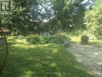137 DUFFERIN STREET Orillia Ontario photo 3
