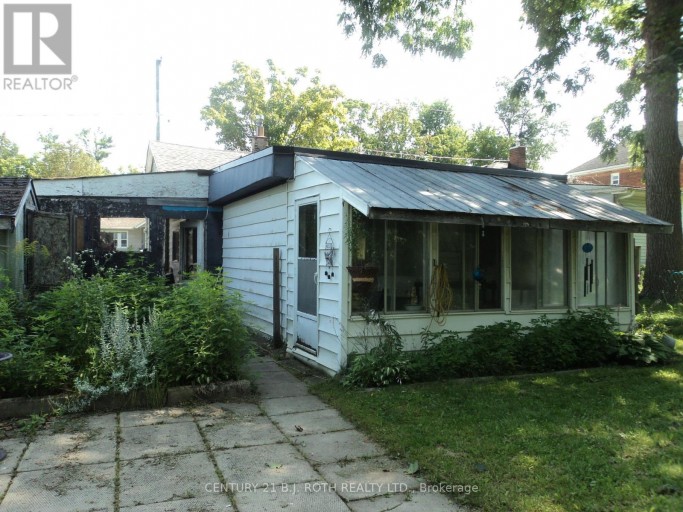 137 DUFFERIN STREET, Orillia, Ontario, L3V5T1